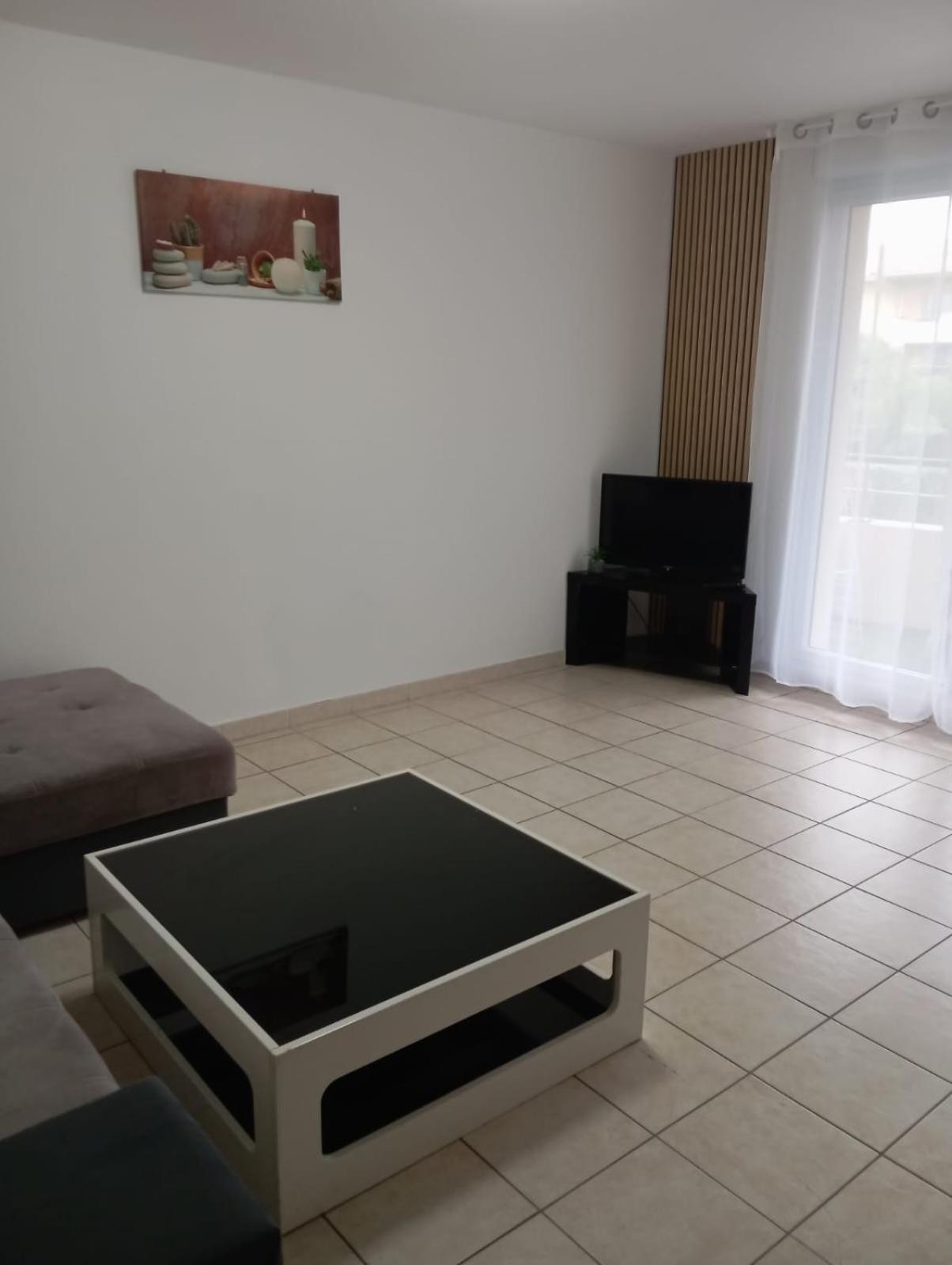 Residence Calme Avec Piscine Béziers Buitenkant foto